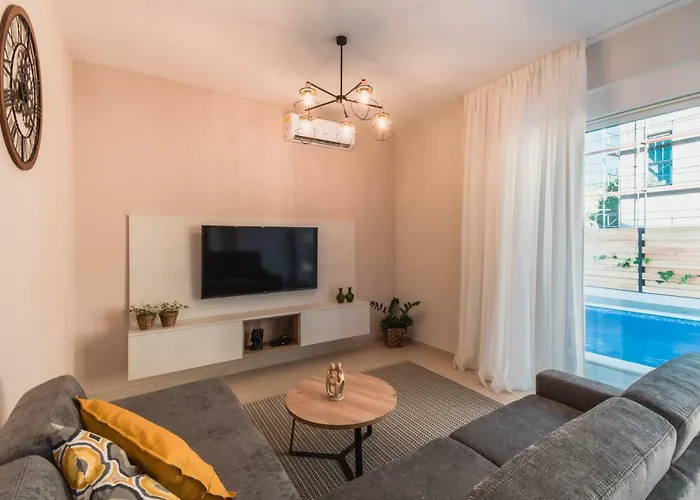 Vila Tamara Brodarica (Sibenik-Knin)